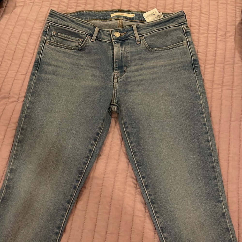 Levi jeans, size 28, light blue